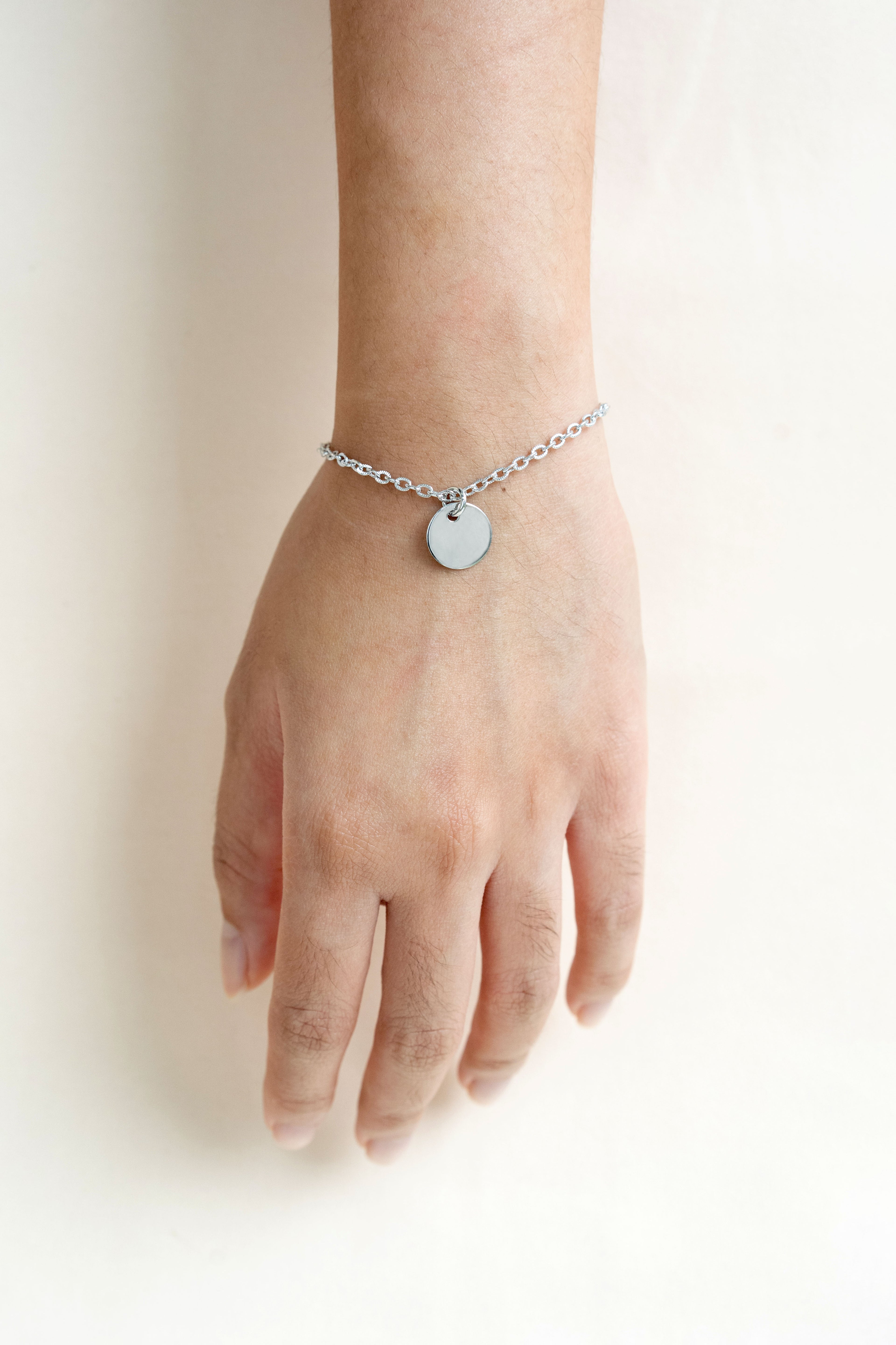 Sterling Silver Circle-Tag Chain Bracelet